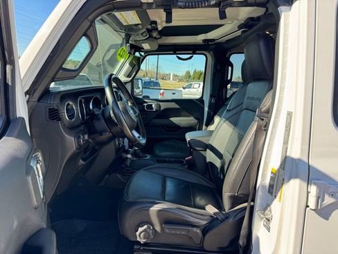 Used 2022 Jeep Gladiator Overland w/ Popular Equipment Package image 19