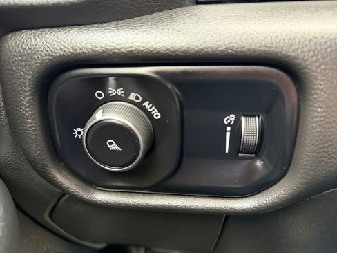 Used 2023 RAM 3500 Tradesman image 17