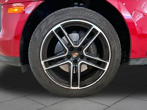 Used 2021 Porsche Macan AWD/4WD image 9