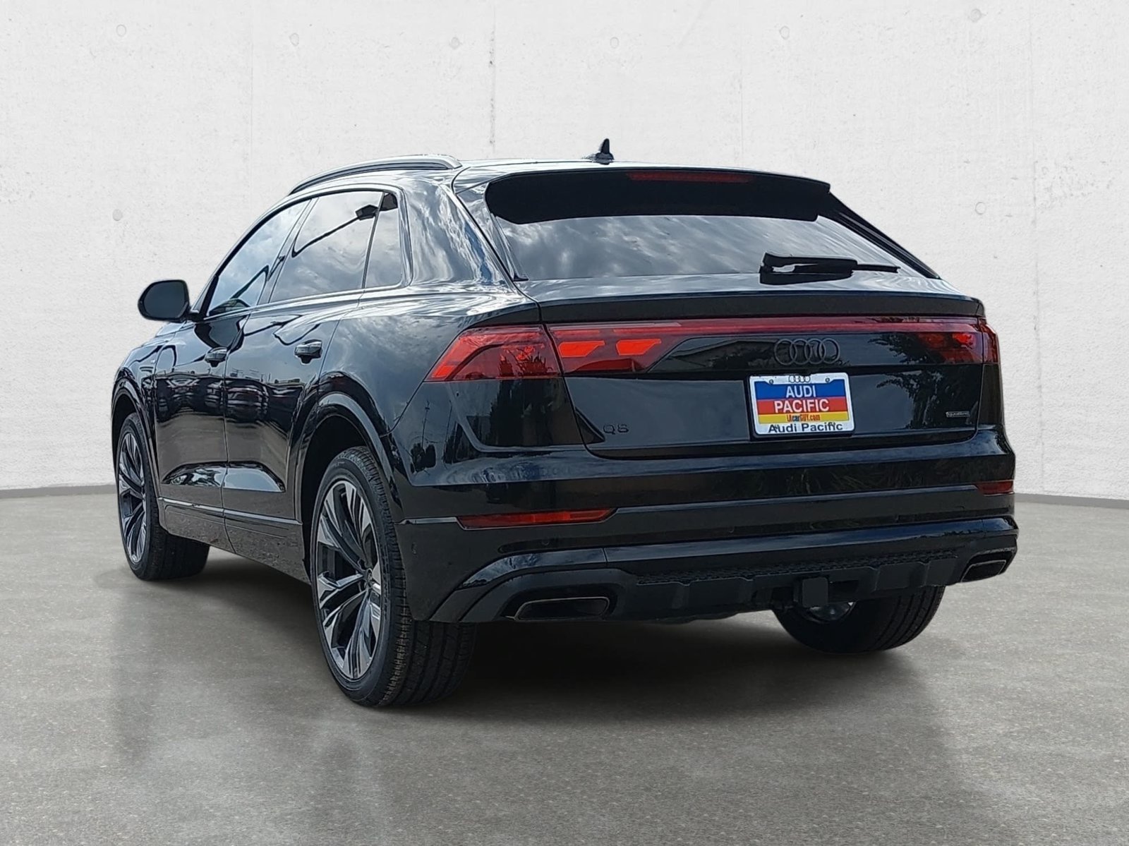 New 2026 Audi Q8 Prestige AWD/4WD image 7