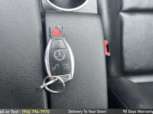 Used 2012 Mercedes-Benz C 250 Sedan image 15