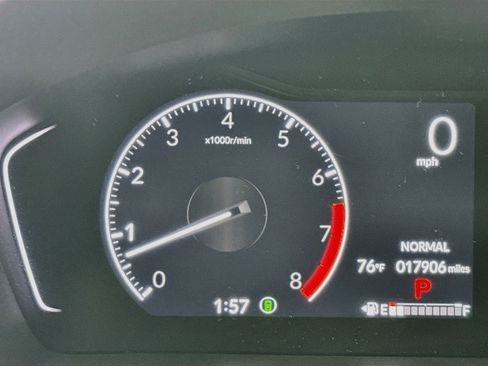Certified 2025 Honda Pilot TrailSport image 12