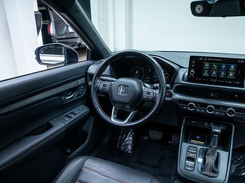 Used 2025 Honda CR-V Sport-L image 8