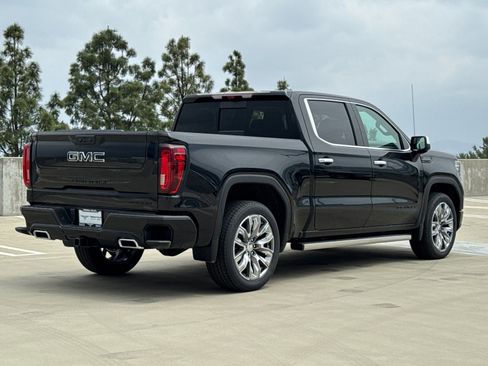 Used 2026 GMC Sierra 1500 Denali AWD/4WD image 14