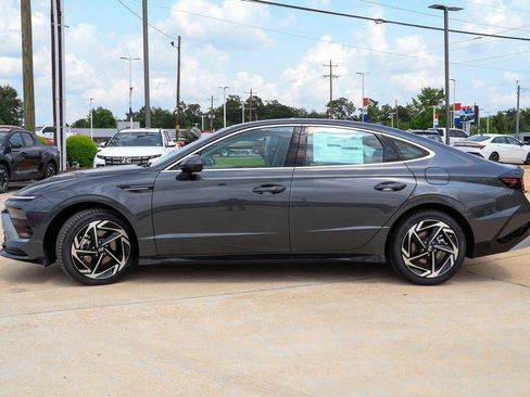 New 2026 Hyundai Sonata SEL FWD image 29