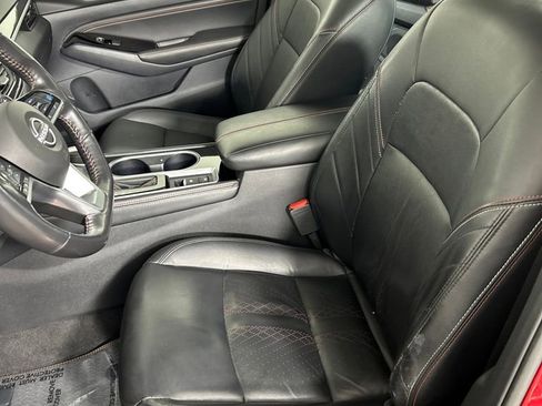 Used 2023 Nissan Altima 2.0 SR image 12