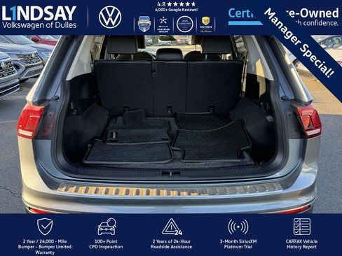 Certified 2022 Volkswagen Tiguan SE image 13