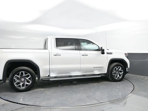 Used 2024 GMC Sierra 1500 SLT w/ SLT Premium Package AWD/4WD image 10