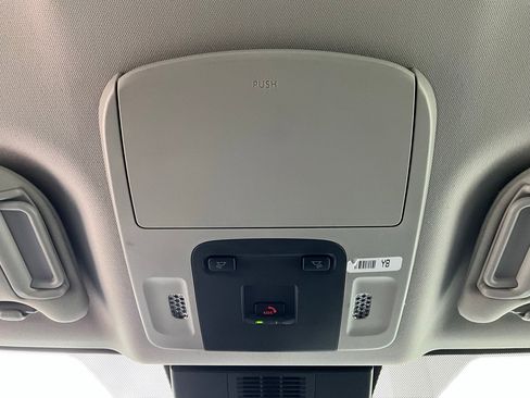 Used 2025 Toyota Camry LE image 16