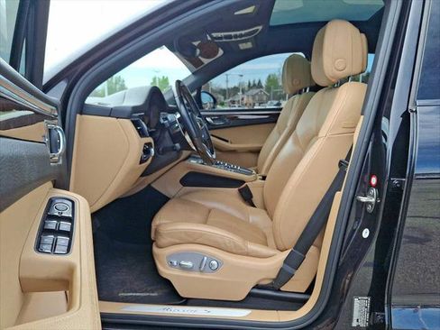 Used 2018 Porsche Macan S AWD/4WD image 17