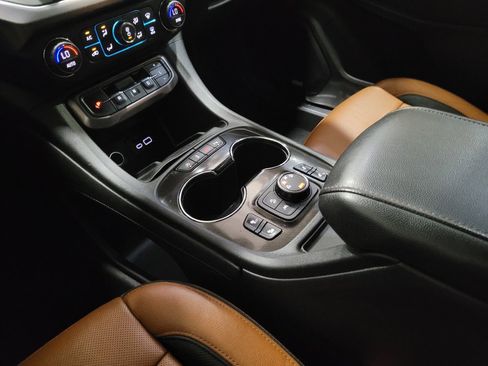Used 2020 GMC Acadia AT4 w/ Driver Alert Package II AWD/4WD image 26