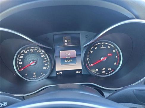 Used 2017 Mercedes-Benz C 300 Coupe image 11