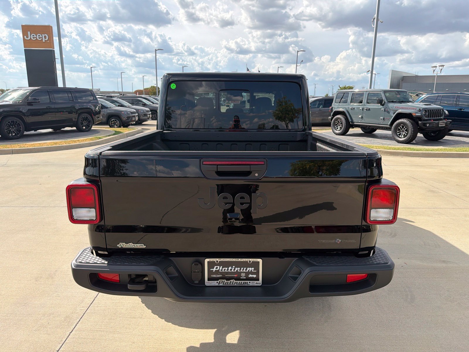 New 2026 Jeep Gladiator Sport AWD/4WD image 4
