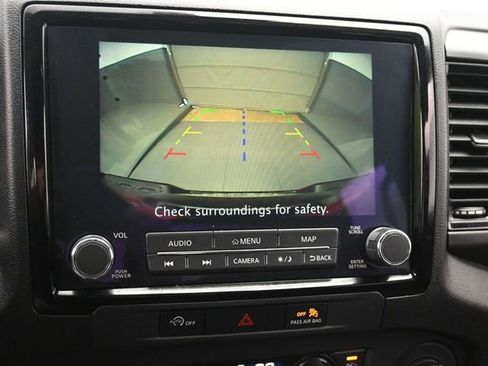 Used 2023 Nissan Frontier PRO-4X w/ Technology Package image 23