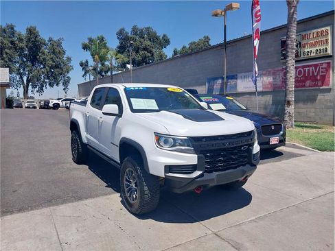 Used 2022 Chevrolet Colorado ZR2 AWD/4WD image 3