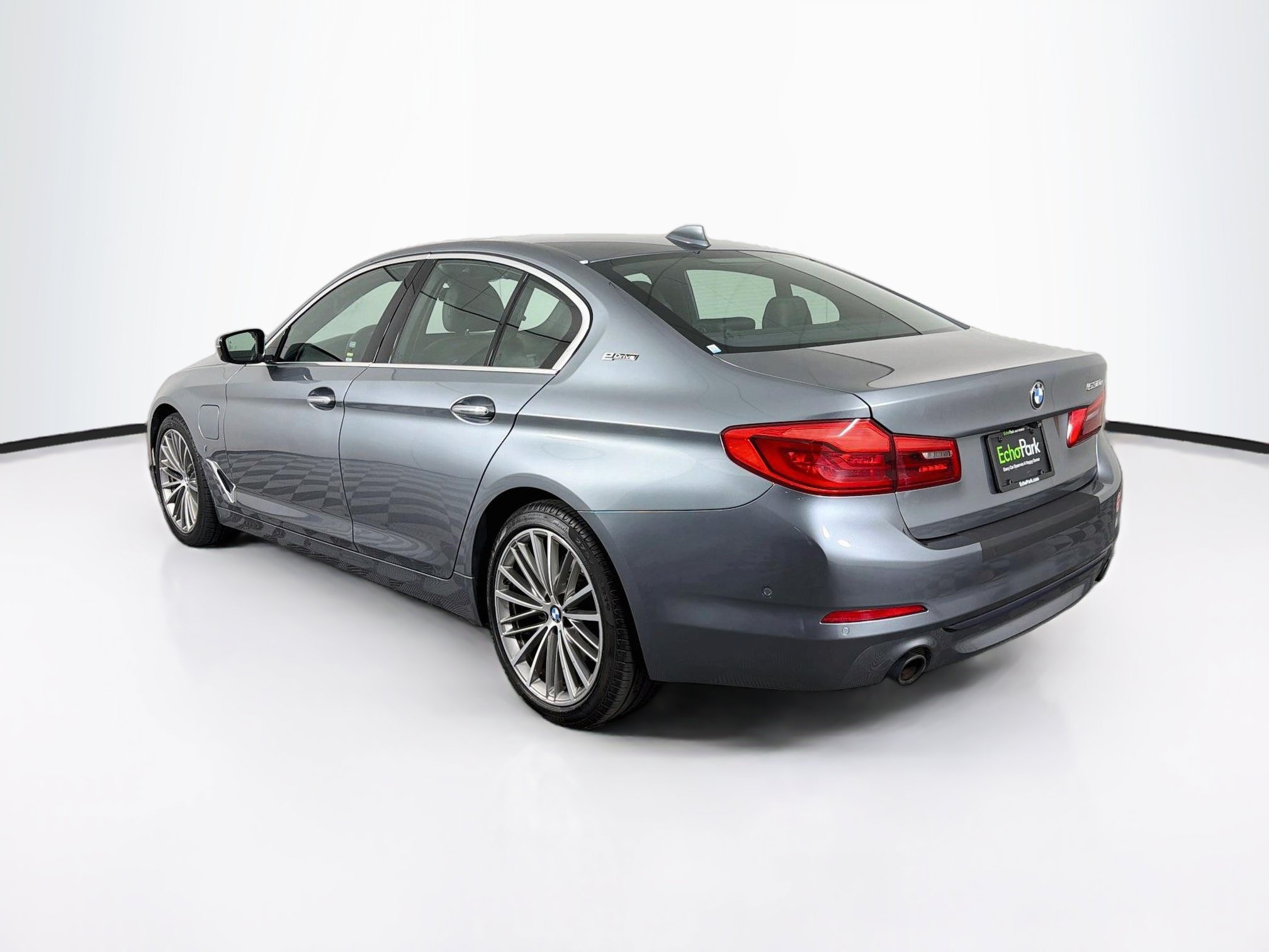 Used 2018 BMW 530e RWD image 5