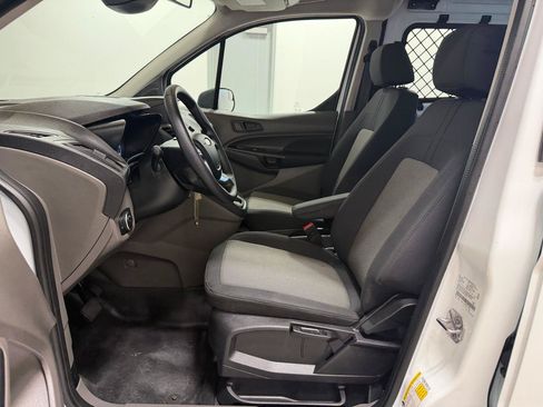 Used 2023 Ford Transit Connect XL FWD image 13