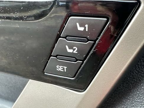 Certified 2024 Toyota Tundra Limited w/ TRD Off-Road Package AWD/4WD image 31