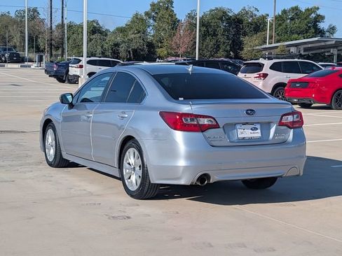 Used 2016 Subaru Legacy 2.5i Premium AWD/4WD image 4
