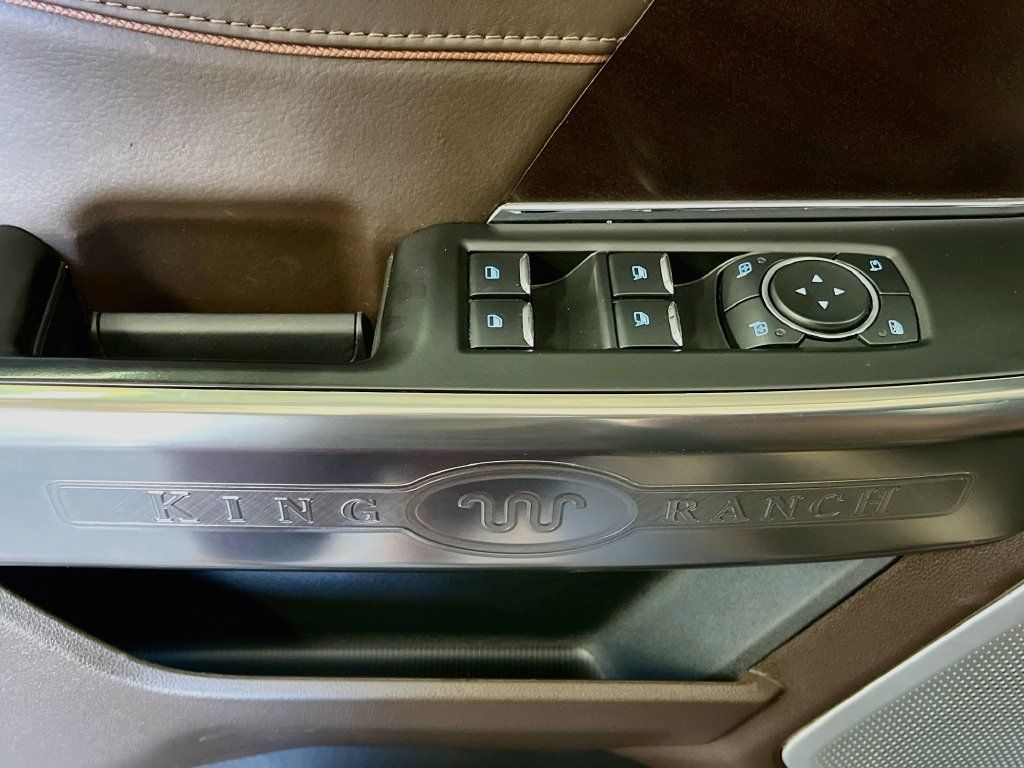 Used 2025 Ford F150 King Ranch w/ FX4 Off-Road Package AWD/4WD image 18