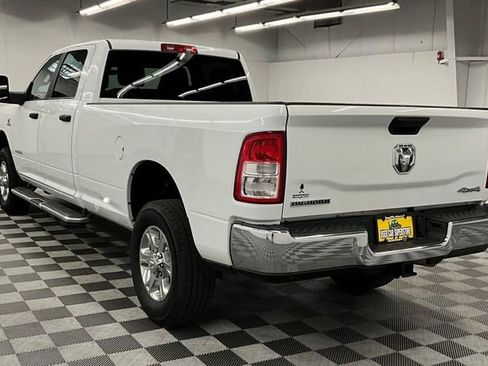 Used 2024 RAM 3500 Big Horn AWD/4WD image 3