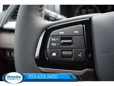 New 2026 Honda Odyssey Touring image 12