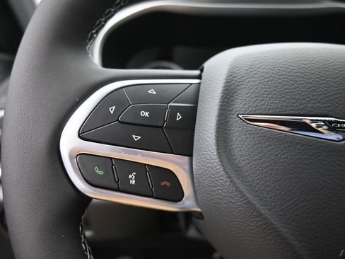 New 2026 Chrysler Voyager LX image 32