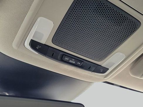 Used 2023 Honda Pilot EX-L image 28