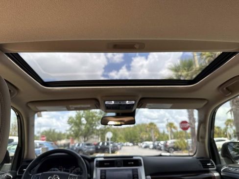 Used 2023 Toyota 4Runner Limited RWD image 22