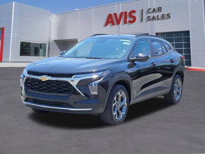Used 2025 Chevrolet Trax LT w/ LT Convenience Package