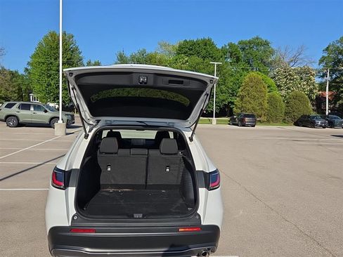 Used 2024 Honda HR-V Sport image 16