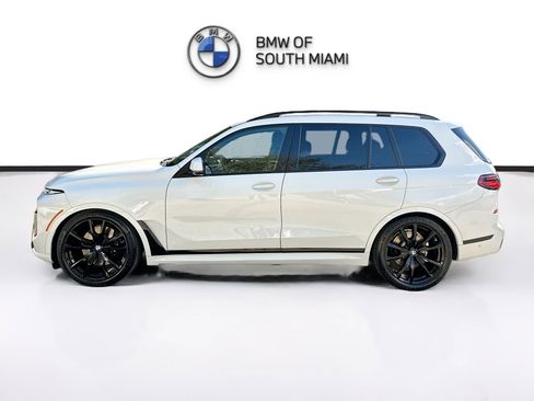 Certified 2023 BMW X7 xDrive40i w/ M Sport Package image 4