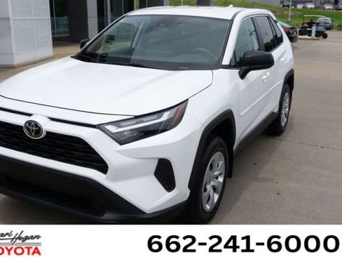 Used 2023 Toyota RAV4 LE FWD image 1