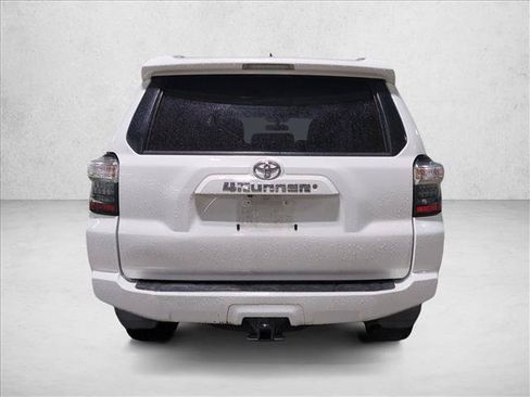 Used 2016 Toyota 4Runner SR5 RWD image 6