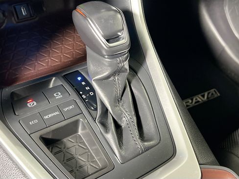 Used 2020 Toyota RAV4 Limited w/ Limited Grade Weather Package FWD image 25