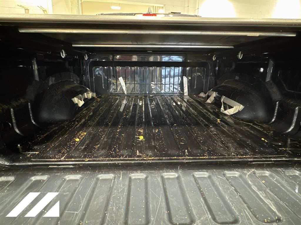 Used 2025 RAM 1500 Laramie AWD/4WD image 30
