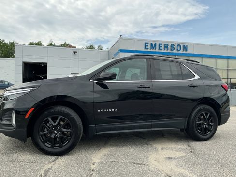 Certified 2022 Chevrolet Equinox LT AWD/4WD image 1