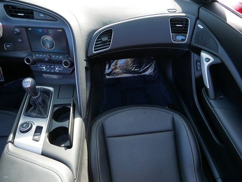 Used 2014 Chevrolet Corvette Stingray Convertible image 11