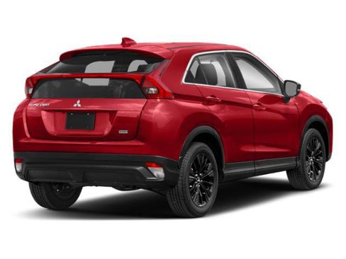 Used 2018 Mitsubishi Eclipse Cross LE image 2