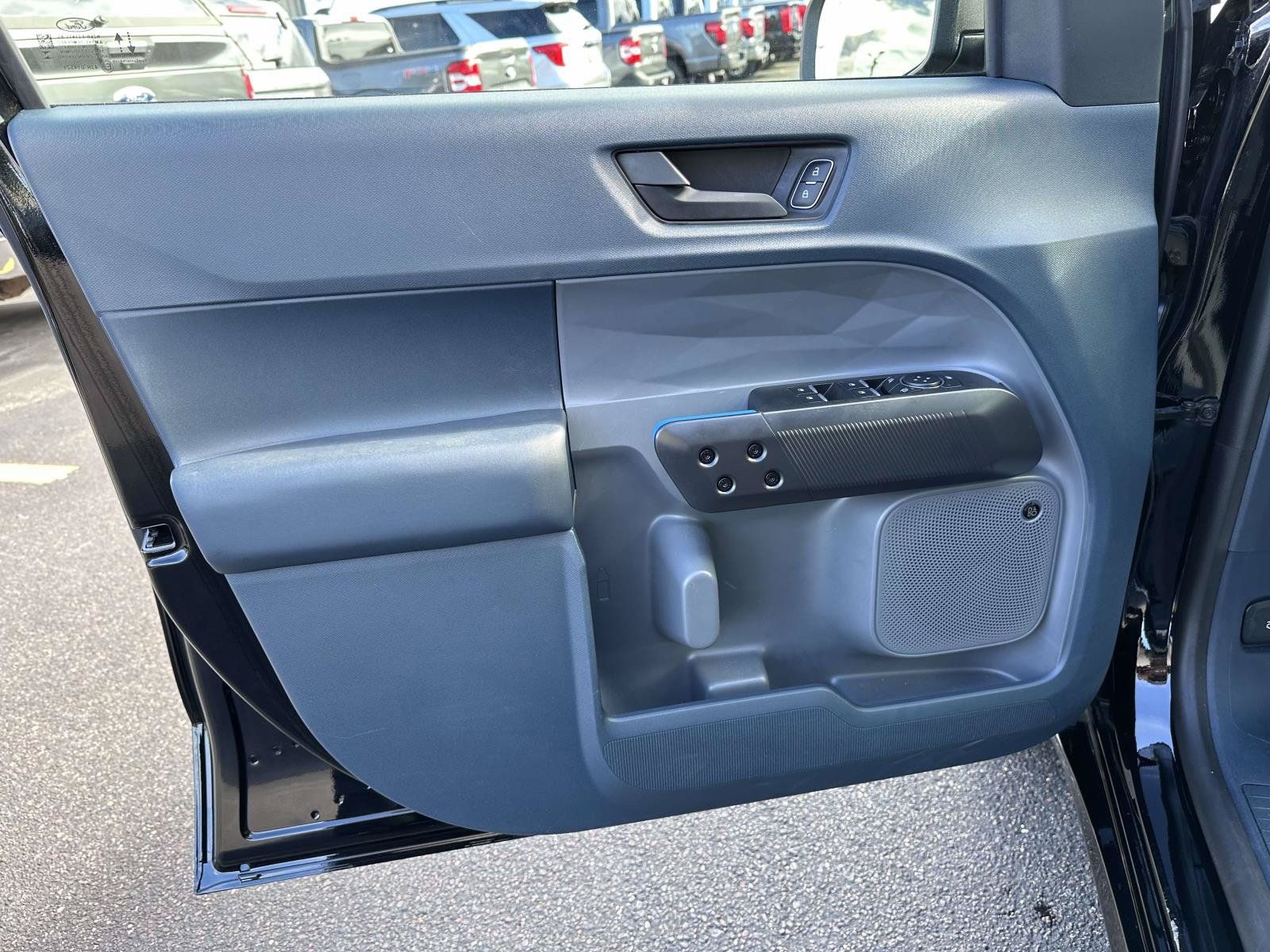 Used 2026 Ford Maverick Lobo AWD/4WD image 9