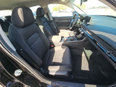 Used 2022 Honda Civic LX image 11
