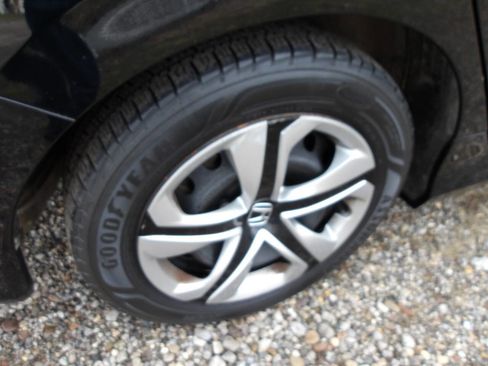 Used 2018 Honda Civic LX image 28