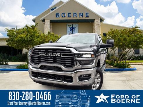 Used 2026 RAM 2500 Big Horn AWD/4WD image 1