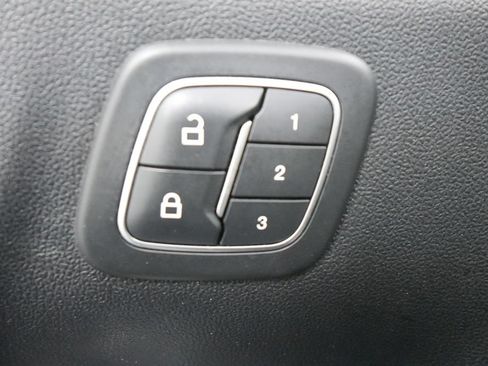 Used 2020 Ford Escape SEL AWD/4WD image 17