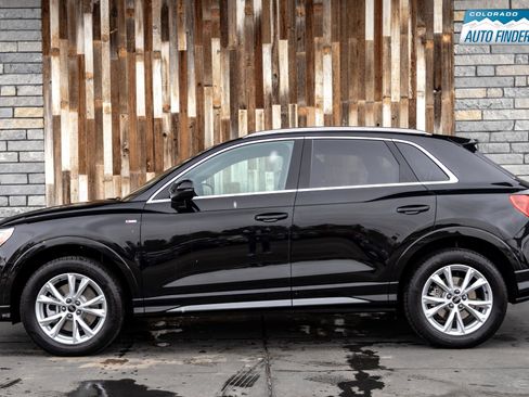 Used 2024 Audi Q3 2.0T Premium Plus w/ Premium Plus Package image 2