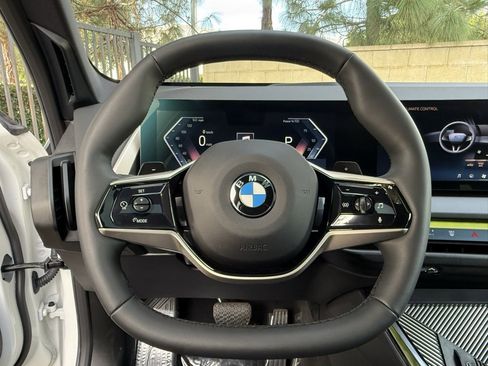 Used 2025 BMW X3 xDrive30i w/ Convenience Package image 24