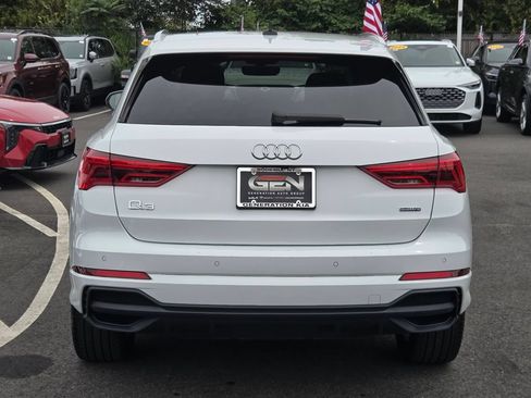 Used 2023 Audi Q3 2.0T Premium Plus w/ Premium Plus Package AWD/4WD image 5