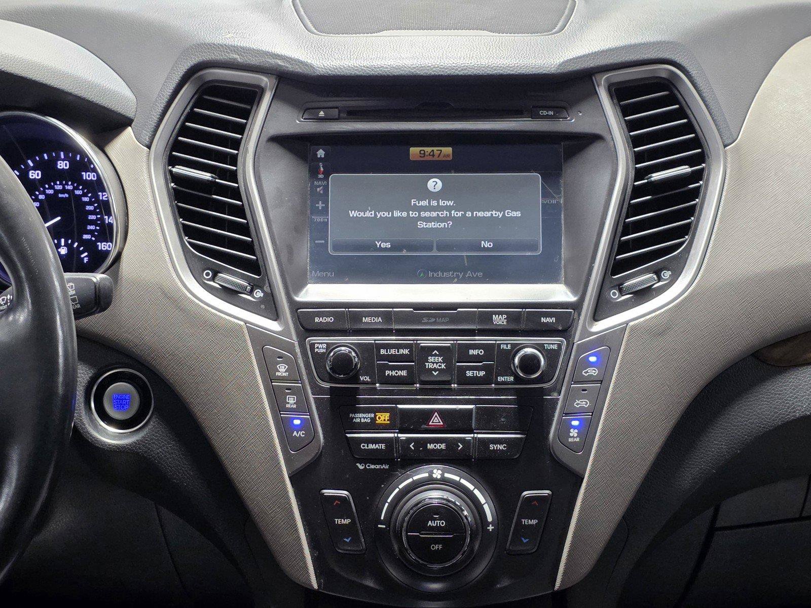 Used 2017 Hyundai Santa Fe Limited FWD image 27