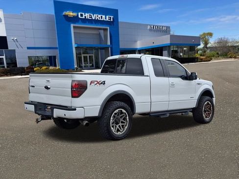 Used 2014 Ford F150 FX4 w/ Equipment Group 402A Luxury AWD/4WD image 26