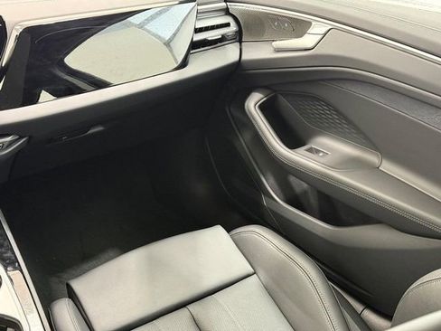 New 2026 Audi A6 Premium Plus AWD/4WD image 8